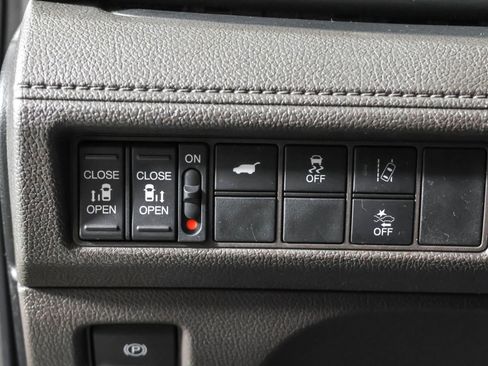 Used 2019 Honda Odyssey EX-L image 19