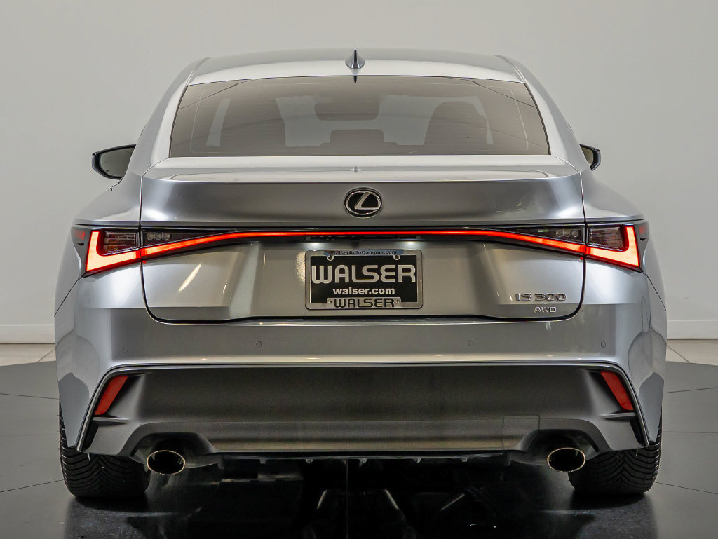 Used 2021 Lexus IS 300 AWD w/ Comfort Package image 7