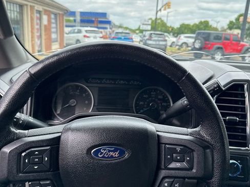 Used 2016 Ford F150 XLT w/ Equipment Group 302A Luxury AWD/4WD image 10
