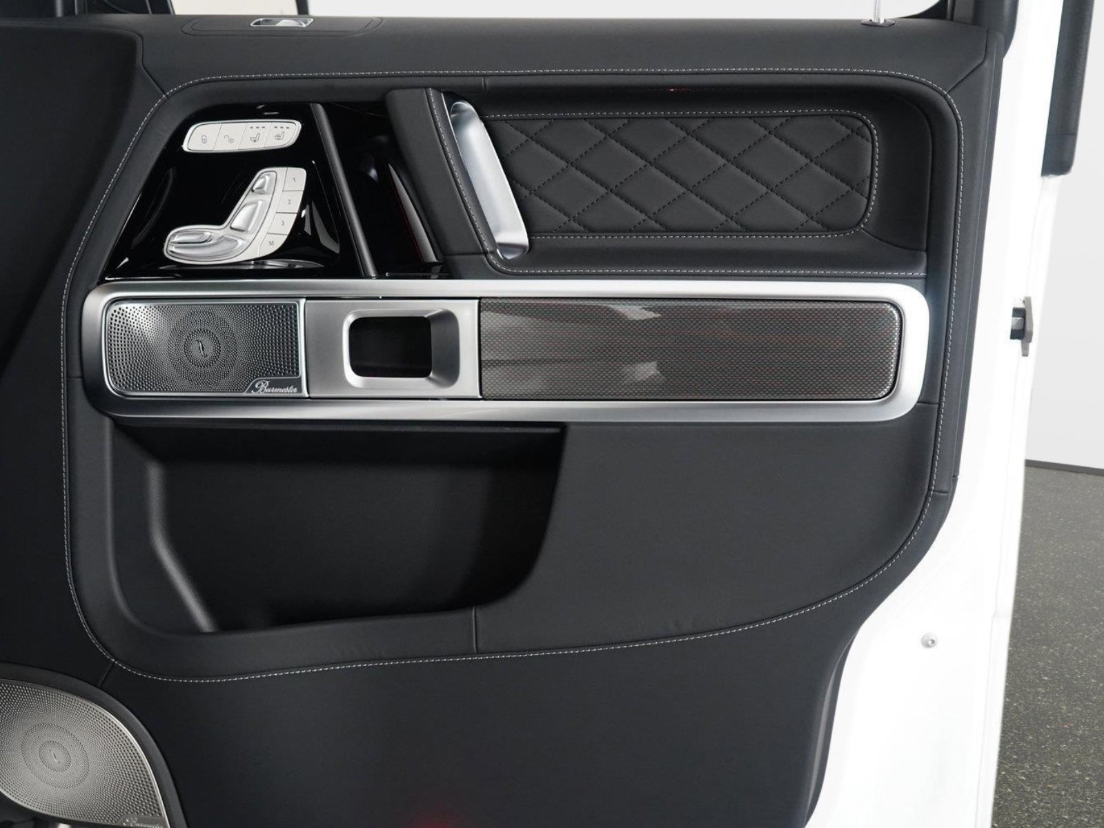 Used 2025 Mercedes-Benz G 63 AMG 4MATIC image 47