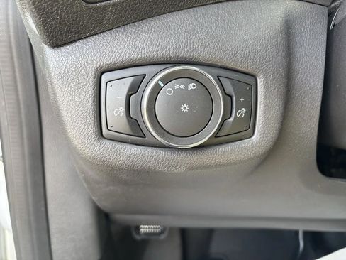 Used 2016 Ford Transit Connect XL image 11