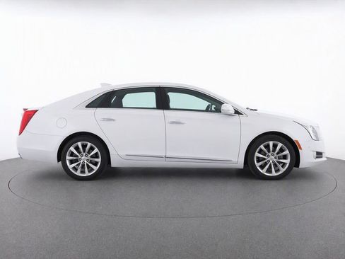 Used 2016 Cadillac XTS Luxury w/ Driver Awareness Package FWD image 8