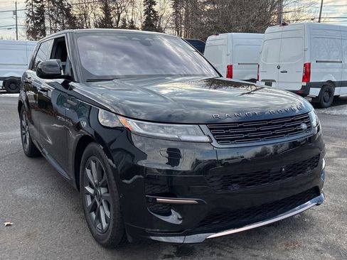 Used 2023 Land Rover Range Rover Sport SE Dynamic image 14