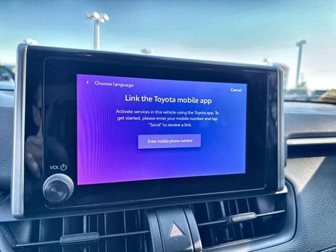 Used 2023 Toyota RAV4 XLE image 25