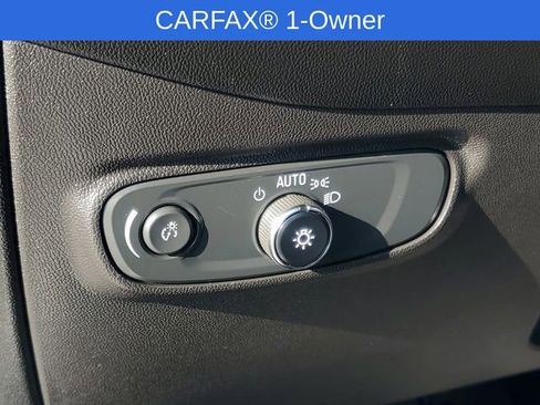 Certified 2021 Chevrolet Equinox LS image 14