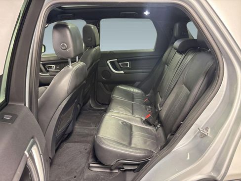 Used 2018 Land Rover Discovery Sport HSE image 14