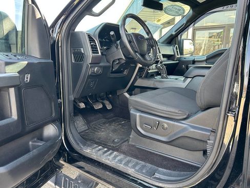 Used 2016 Ford F150 XLT w/ Equipment Group 302A Luxury image 24