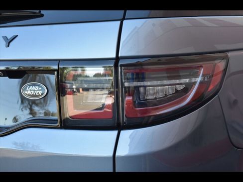 Used 2020 Land Rover Discovery Sport S image 54