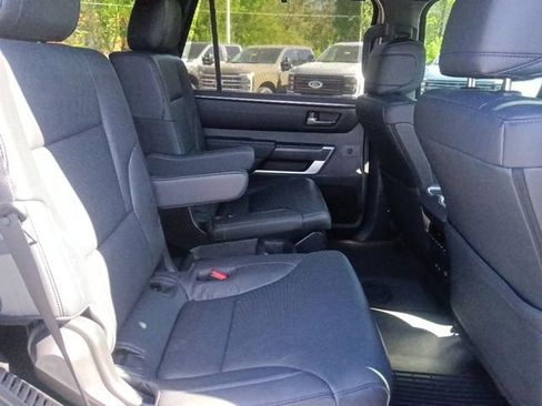 Used 2025 Toyota Sequoia Platinum AWD/4WD image 33