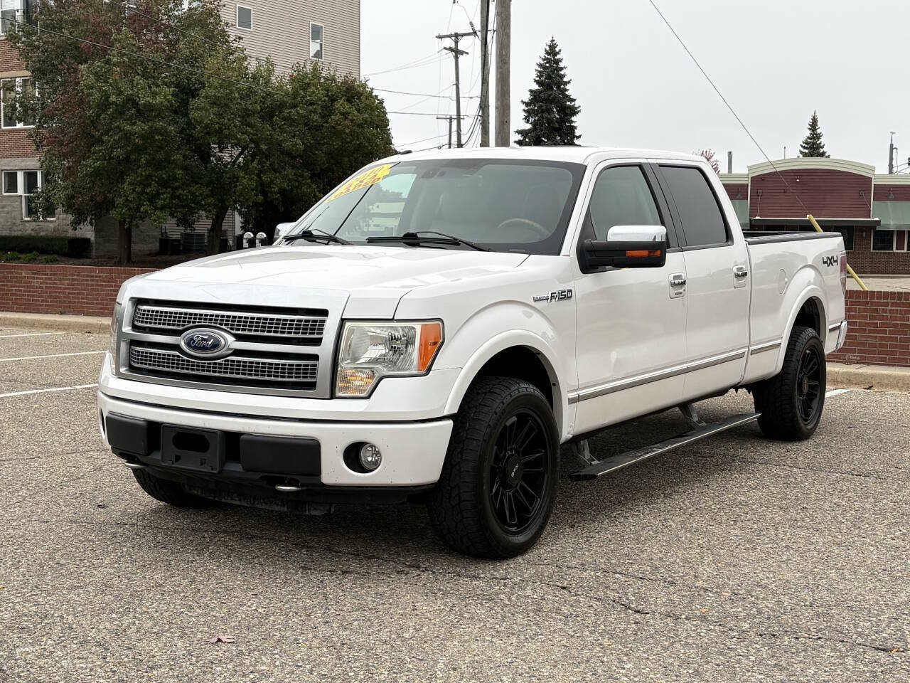 Used 2010 Ford F150 Platinum AWD/4WD image 2