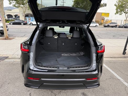 Used 2024 Lexus NX 250 FWD image 46