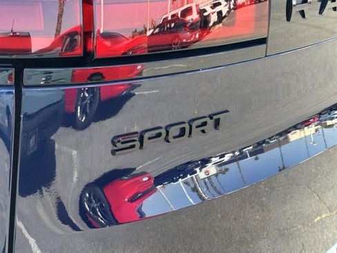 Used 2023 Land Rover Range Rover Sport SE image 37