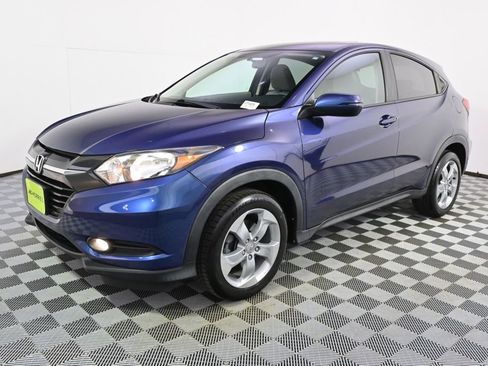Used 2016 Honda HR-V EX image 2