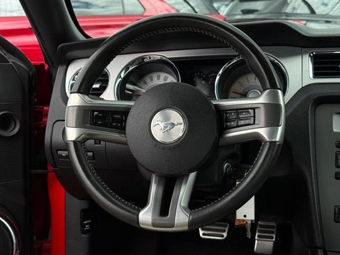 Used 2012 Ford Mustang Premium RWD image 5