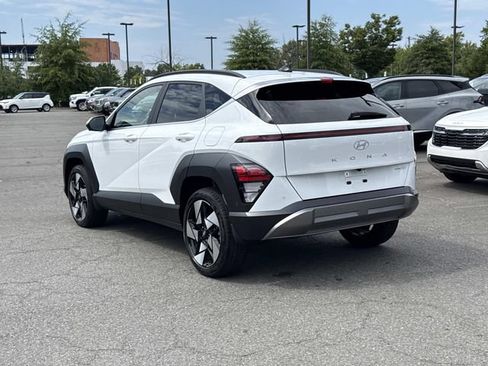 Used 2024 Hyundai Kona Limited AWD/4WD image 4