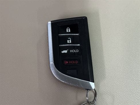 Certified 2023 Acura MDX FWD w/ Technology Package image 28