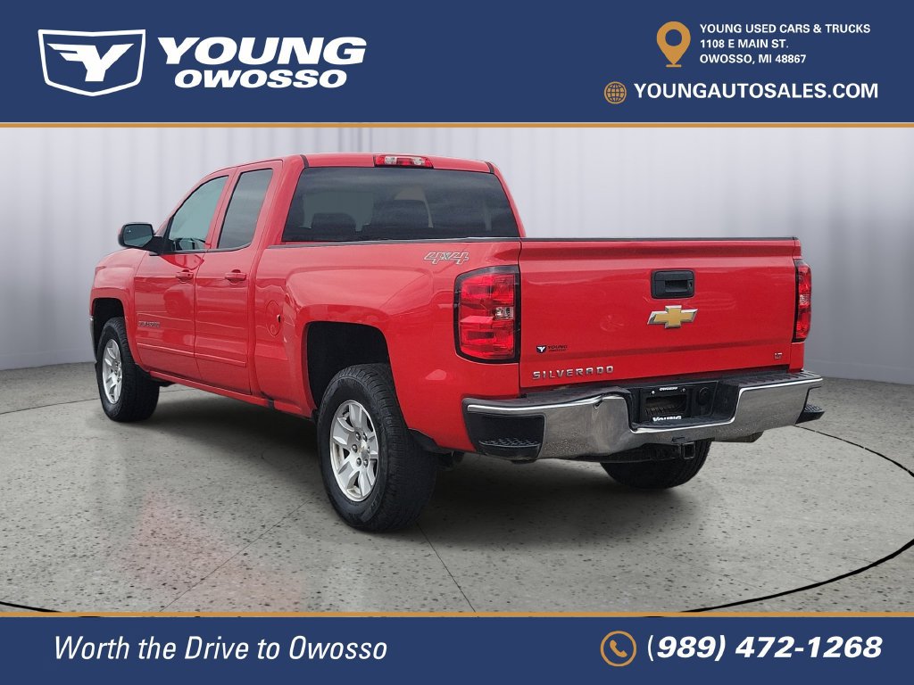 Used 2017 Chevrolet Silverado 1500 LT w/ All Star Edition AWD/4WD image 4
