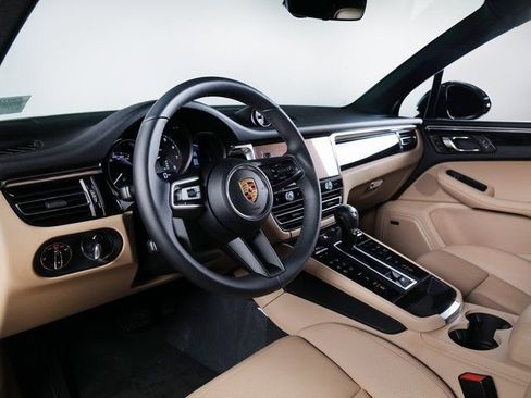 New 2026 Porsche Macan S image 4