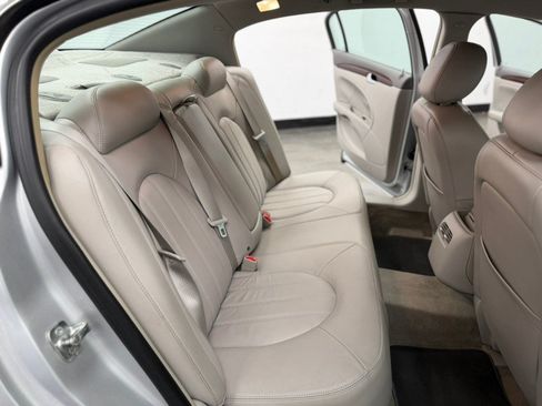 Used 2011 Buick Lucerne CXL w/ Driver Confidence Package FWD image 50
