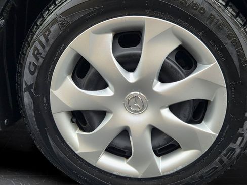 Used 2015 MAZDA MAZDA3 i Sport FWD image 39