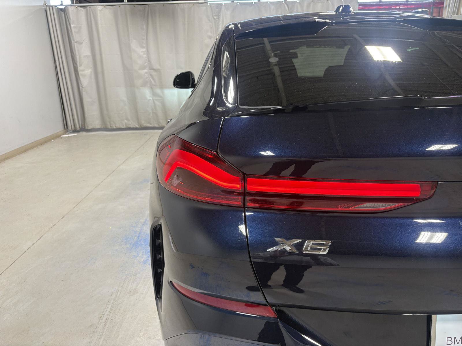 Used 2024 BMW X6 xDrive40i w/ Premium Package AWD/4WD image 35