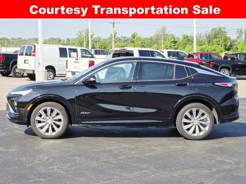 New 2025 Buick Envista Avenir image 7