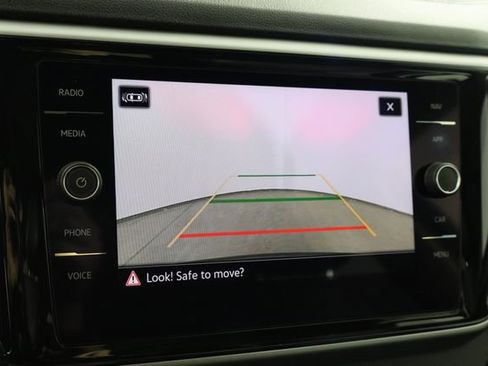 Used 2022 Volkswagen Atlas SEL Premium image 37