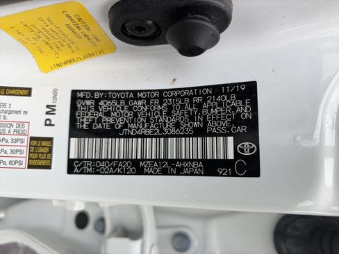 Used 2020 Toyota Corolla SE FWD image 14