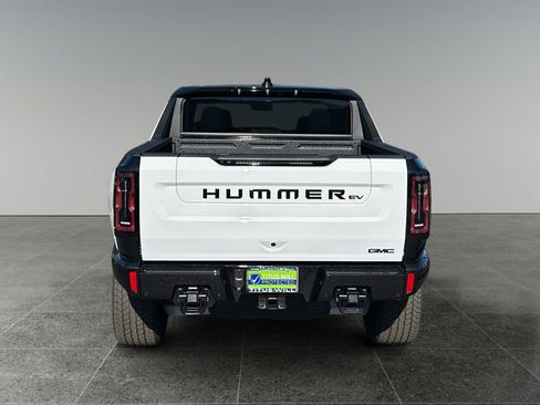 New 2026 GMC Hummer EV 4x4 Crew Cab w/ LPO, Dark Essentials Package image 6