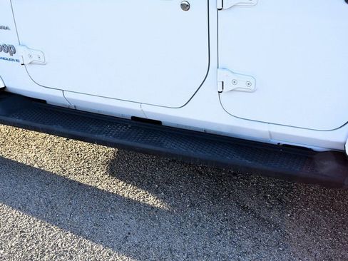 Used 2023 Jeep Wrangler Sahara 4xe w/ Cold Weather Group image 11