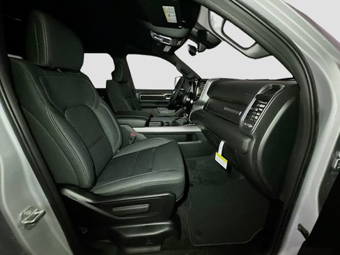 New 2026 RAM 1500 Big Horn AWD/4WD image 33