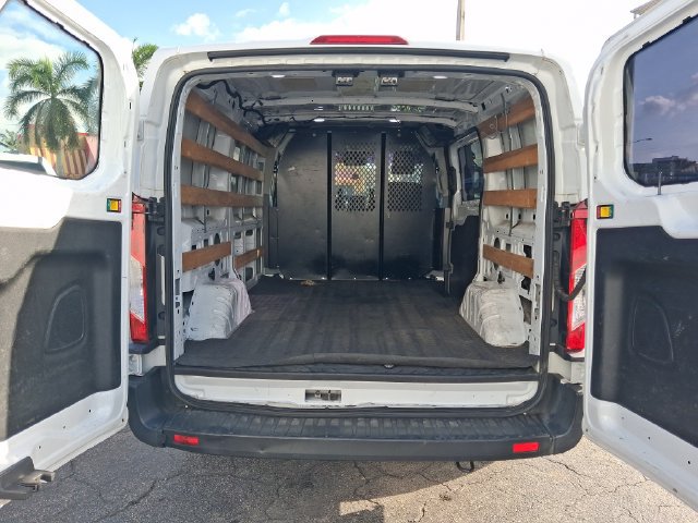 Used 2019 Ford Transit 250 130 Low Roof w/ Exterior Upgrade Package RWD image 5