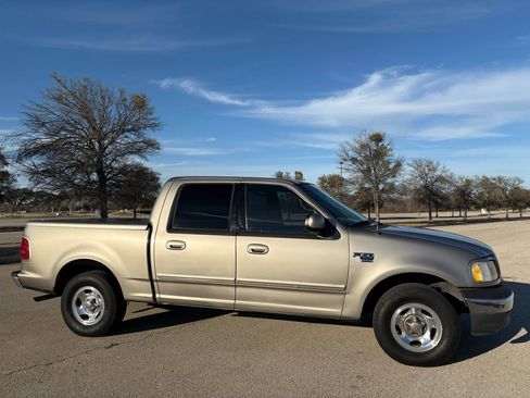 Used 2001 Ford F150 XLT image 30