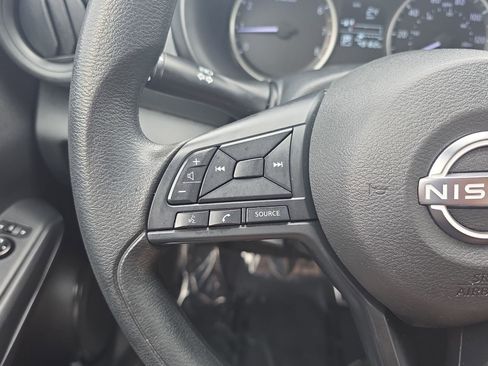 Used 2023 Nissan Kicks S FWD image 16