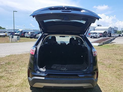 Used 2022 Ford Edge SEL AWD/4WD image 25
