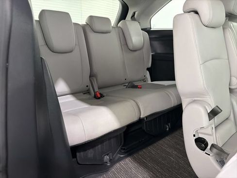 Used 2022 Honda Odyssey EX-L image 27