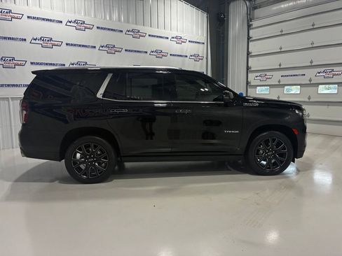 Used 2023 Chevrolet Tahoe High Country w/ LPO, Illumination Package AWD/4WD image 5