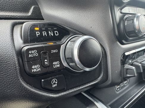 Used 2023 RAM 1500 Big Horn AWD/4WD image 25