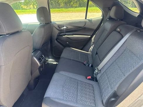 Used 2024 Chevrolet Equinox LT FWD image 14