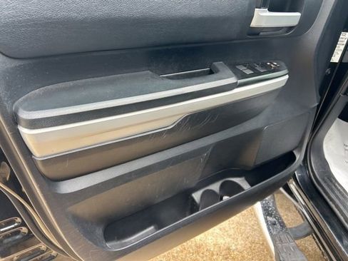 Used 2020 Toyota Tundra SR5 w/ SR5 Upgrade Package RWD image 27