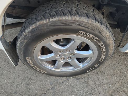 Used 2006 Ford F150 XLT image 32