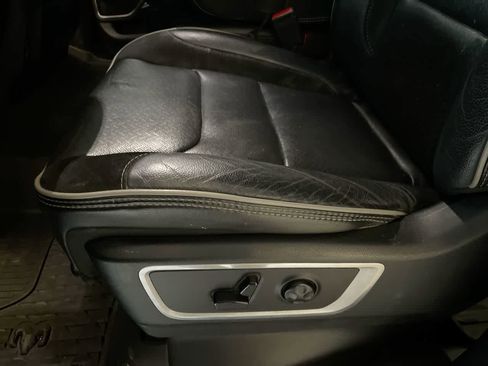 Used 2020 RAM 1500 Laramie image 12