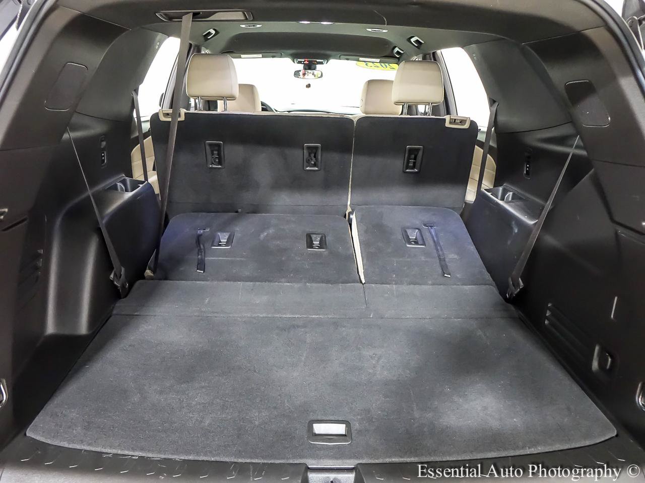 Used 2023 Chevrolet Traverse LS w/ Safety Package AWD/4WD image 28