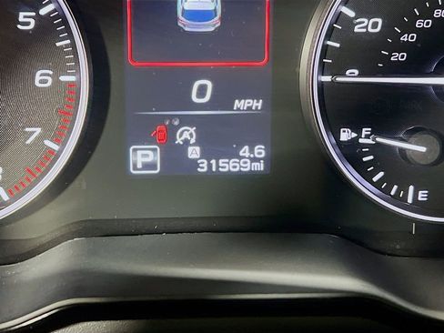 Used 2025 Subaru Outback Premium AWD/4WD image 11