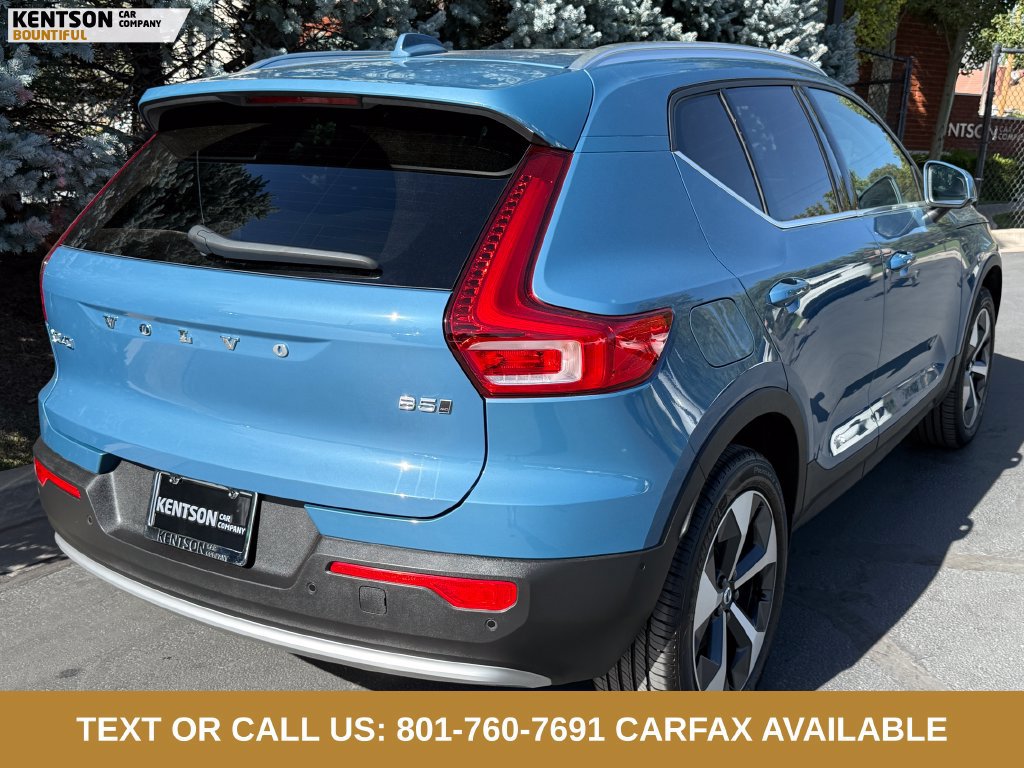 Used 2025 Volvo XC40 B5 Plus AWD/4WD image 8