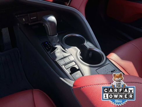 Used 2022 Toyota Camry XSE image 32