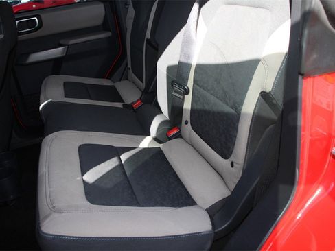 Used 2022 Ford Bronco Wildtrak image 19