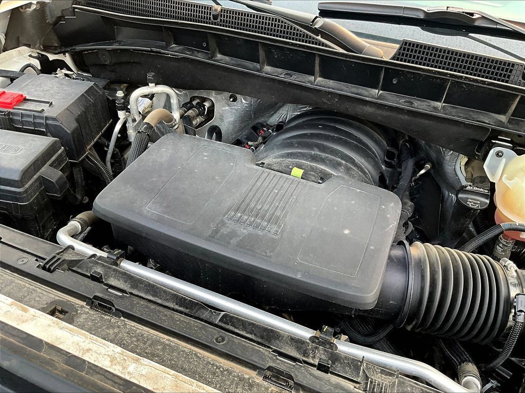 Used 2022 GMC Sierra 1500 AT4 w/ AT4 Premium Package AWD/4WD image 33