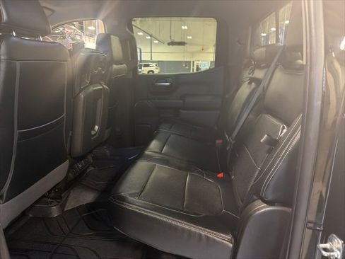 Used 2019 Chevrolet Silverado 1500 LT w/ All-Star Edition image 14