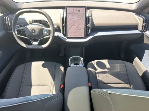 New 2026 Volvo EX30 Cross Country Ultra AWD/4WD image 7